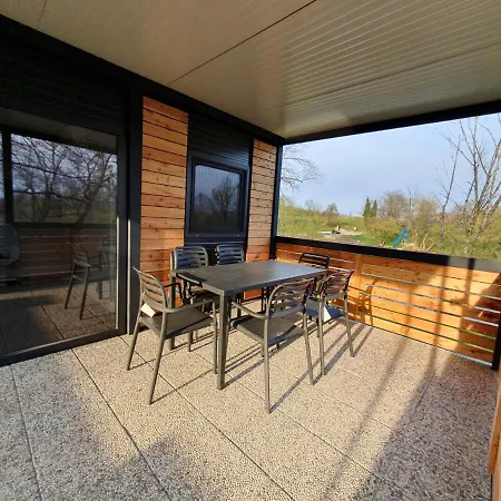 Gm House, Mobile House Near Kolpa River * Metlika