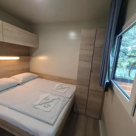 Gm House, Mobile House Near Kolpa River