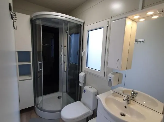 Gm House, Mobile House Near Kolpa River * متليكا